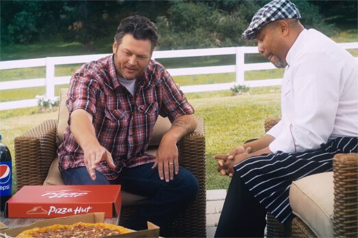 Blake Shelton Pizza Hut.jpg